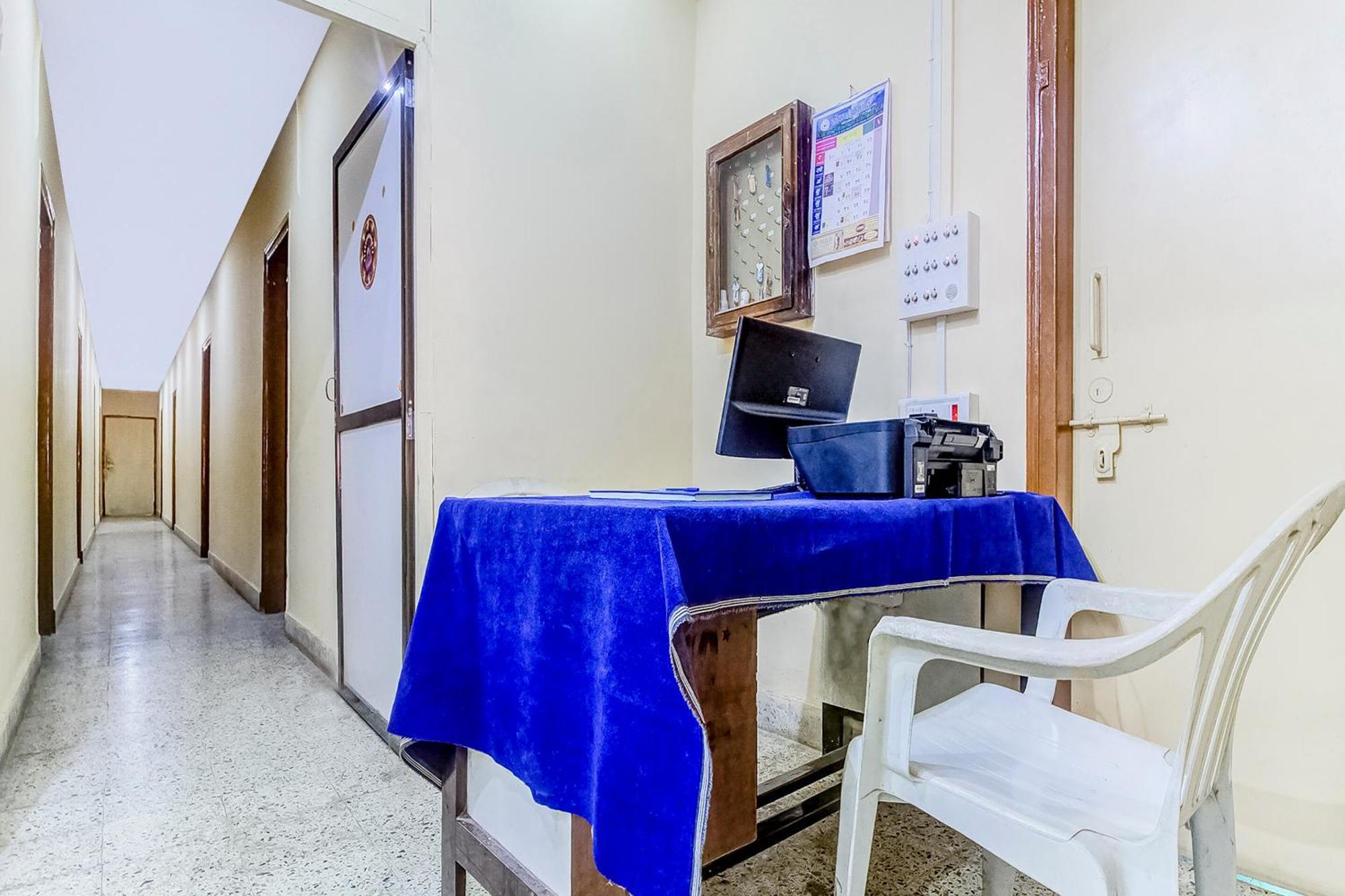 Hotel O New Ushakal Lodging & Boarding Nirmal  Luaran gambar